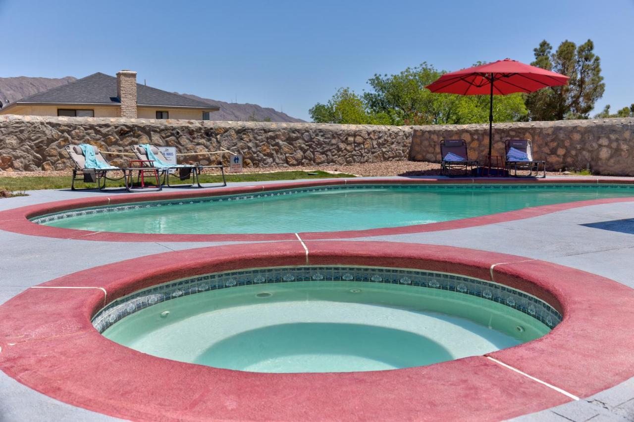 Home With Mountain View/Pool/Tub El Paso Kültér fotó