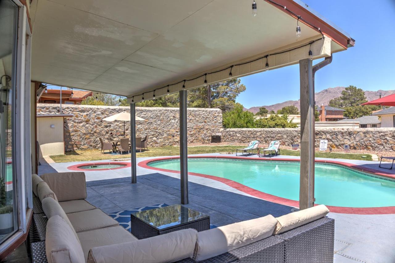 Home With Mountain View/Pool/Tub El Paso Kültér fotó